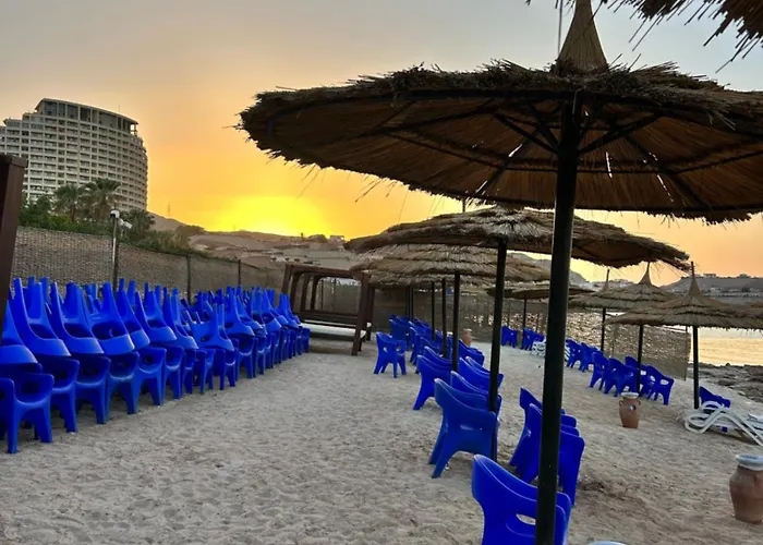 - Porto Sokhna شقة *