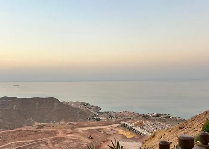 - Porto Sokhna شقة *