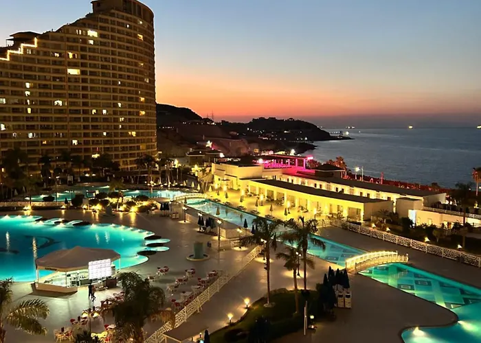 - Porto Sokhna عين السخنة